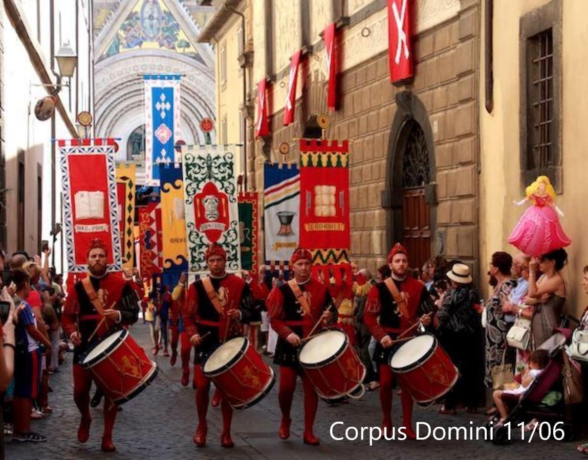Carvajal Rooms: Historic Orvieto Center with AC and Netflix Exterior photo